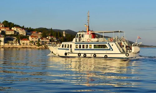 foot-passenger-ferry-orebic-korcula2-1024x575